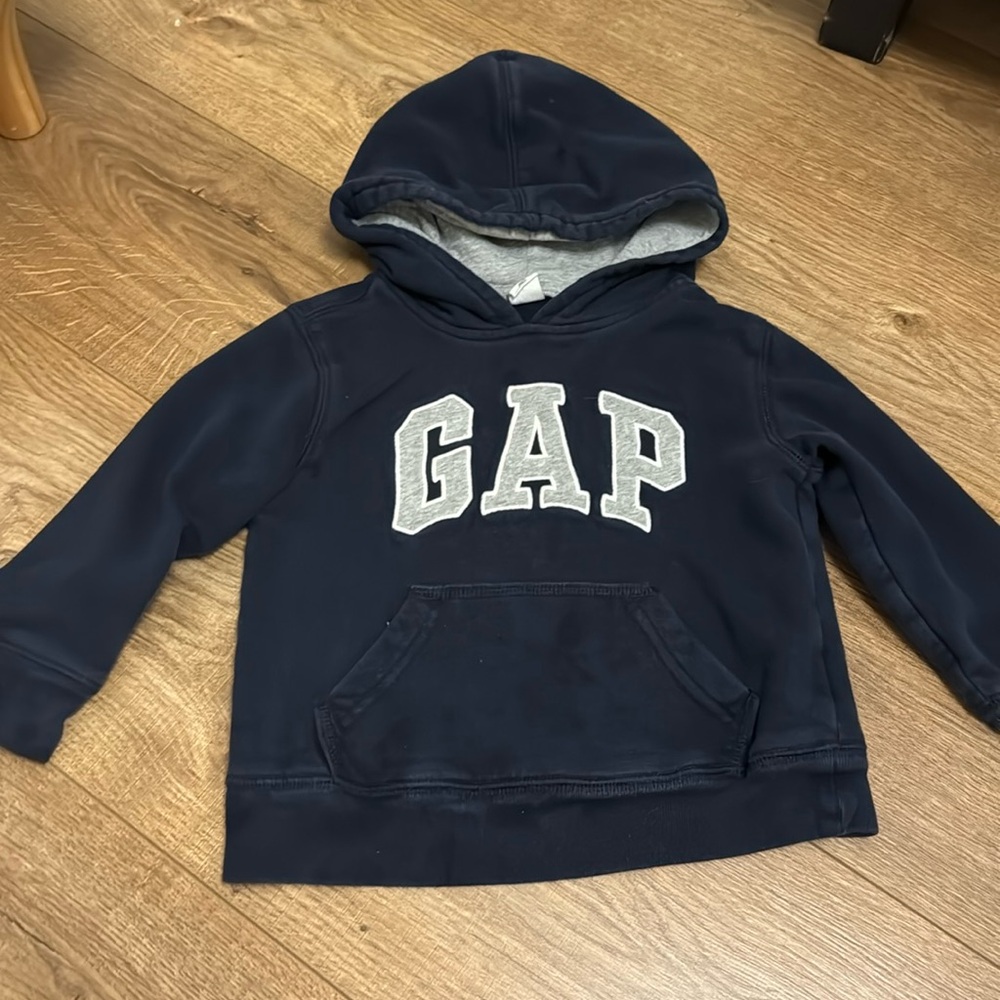 Gap logo hoodie 3T